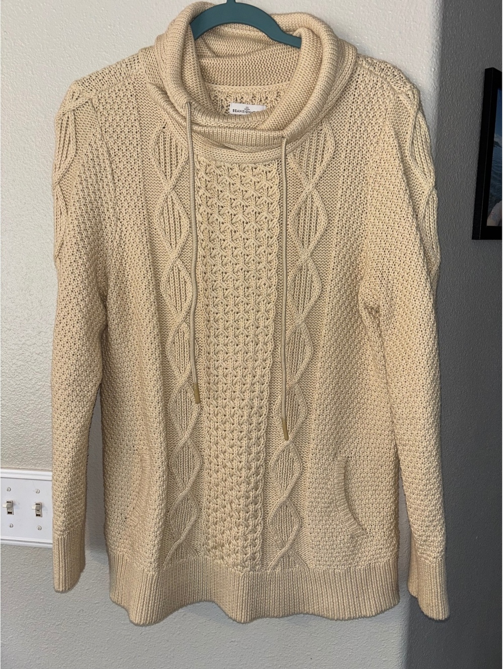L.L. Bean Signature Cotton Cable Knit Cowl Neck Sweater Cream Women's Size M